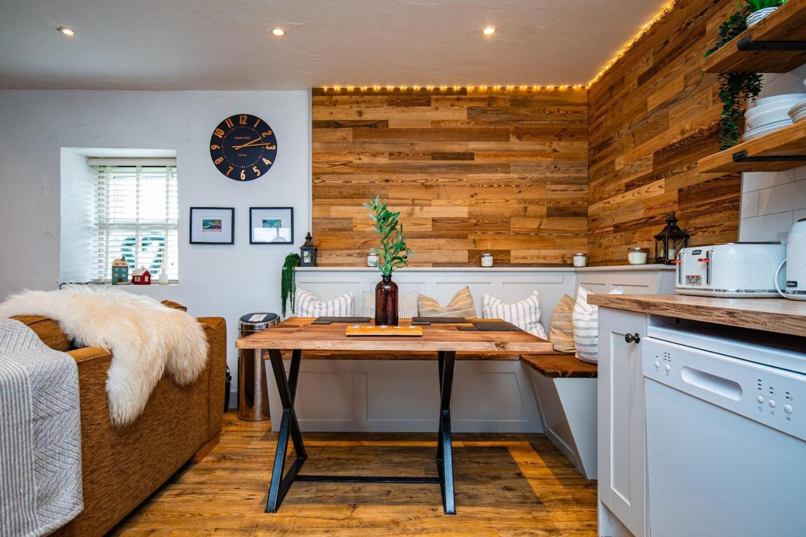 Cosy Farm Conversion In The Heart Of Pembrokeshire Maenclochog Eksteriør bilde