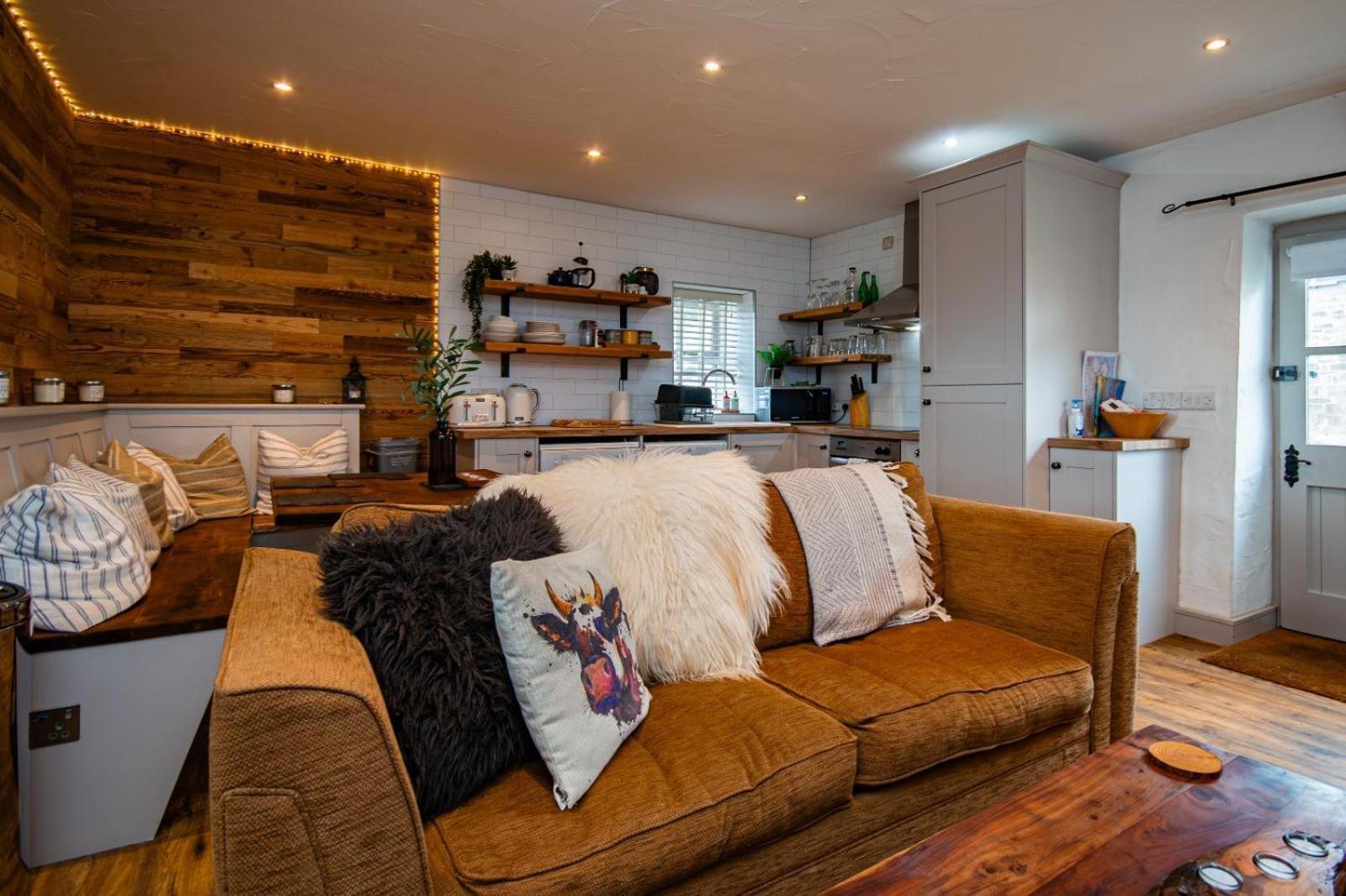 Cosy Farm Conversion In The Heart Of Pembrokeshire Maenclochog Eksteriør bilde